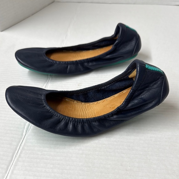 Tieks Navy Blue Women's Flats Size 7 - Picture 3 of 5